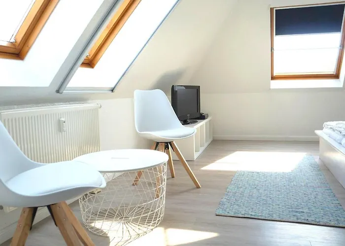 アパート Jordanstr_ 35 6 *